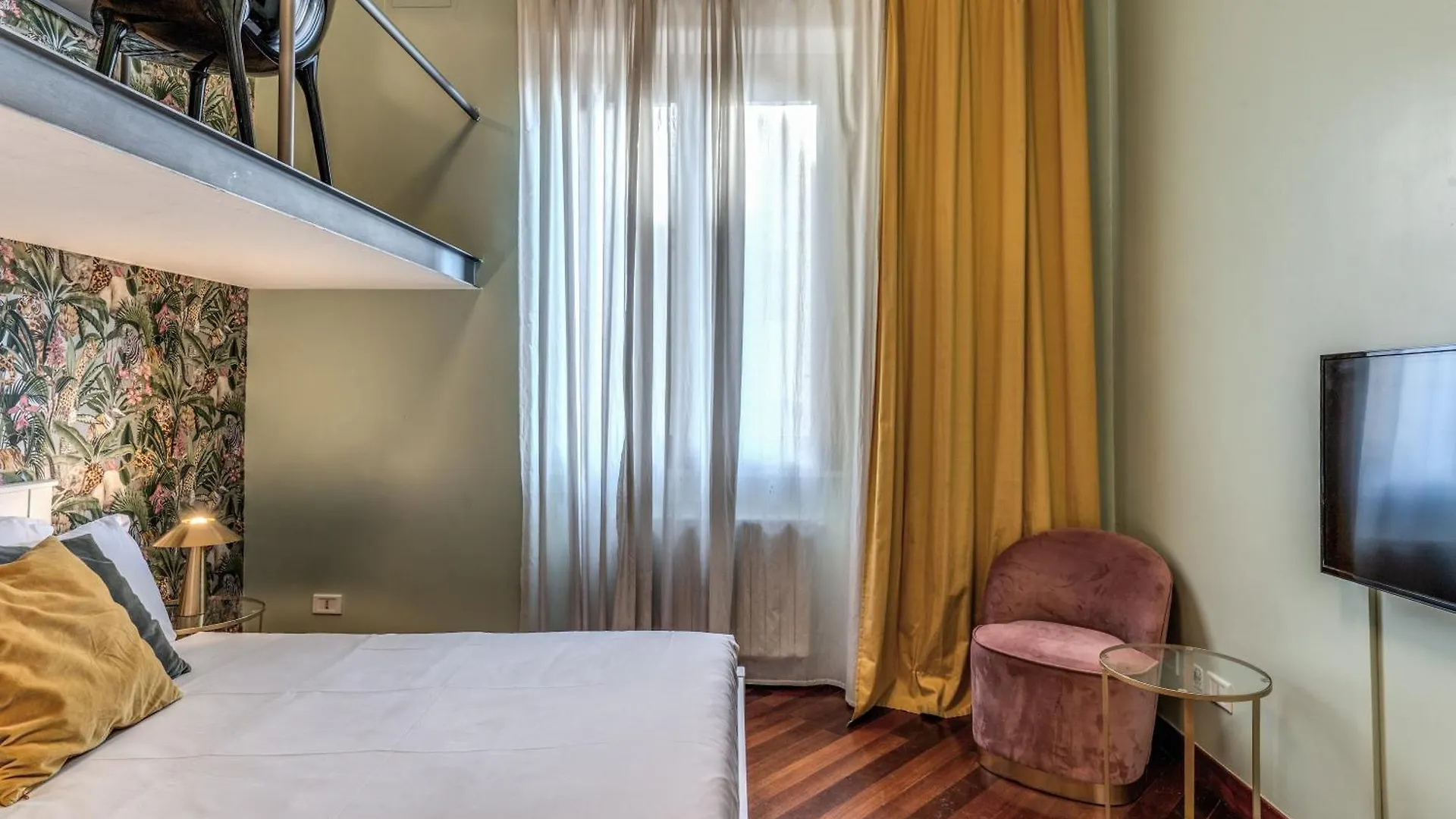 Downtown Srl - Imperial Panorama Penthouse Apartman Róma