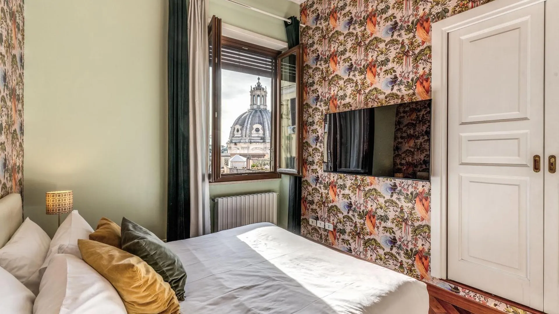 Downtown Srl - Imperial Panorama Penthouse Apartman Róma