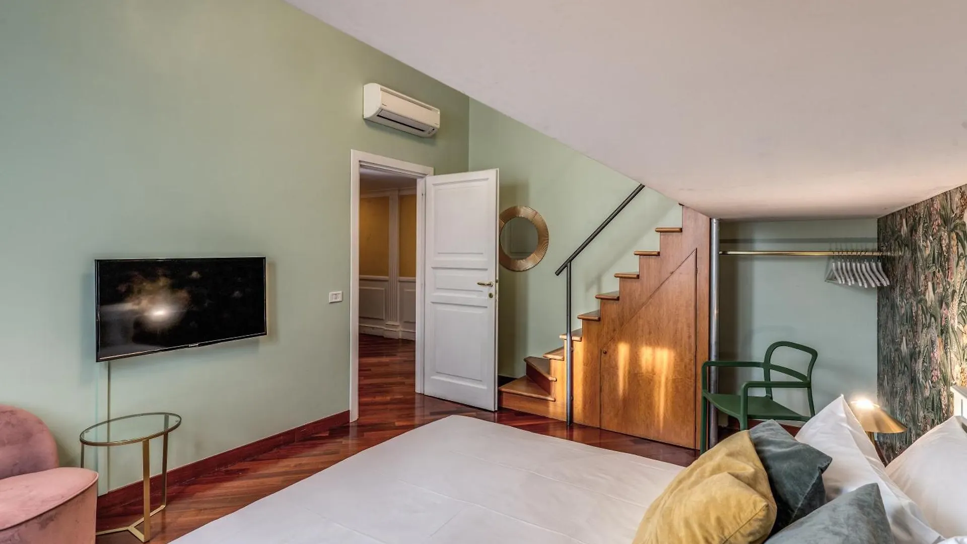 Downtown Srl - Imperial Panorama Penthouse Apartman Róma 0*,  Olaszország