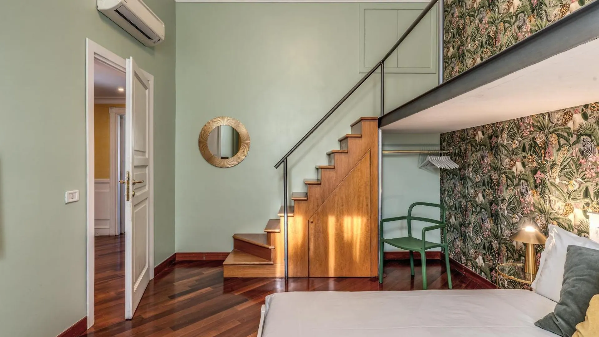 Downtown Srl - Imperial Panorama Penthouse Apartment Rome