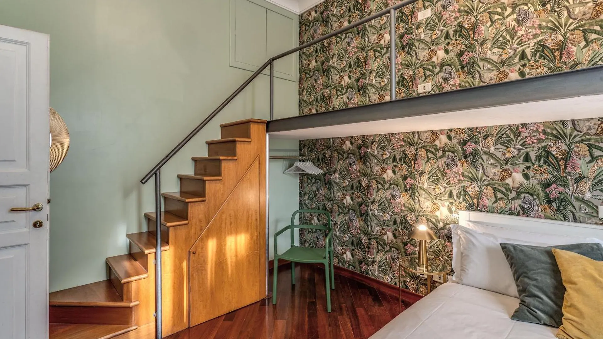 Downtown Srl - Imperial Panorama Penthouse Apartment Rome