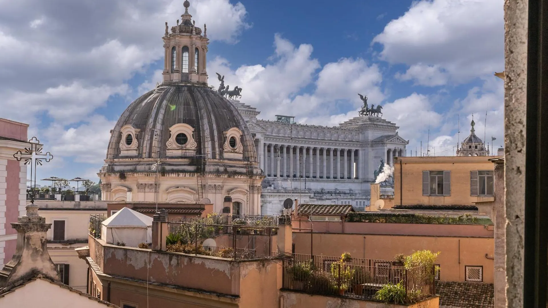 Downtown Srl - Imperial Panorama Penthouse Apartment Rome Italy