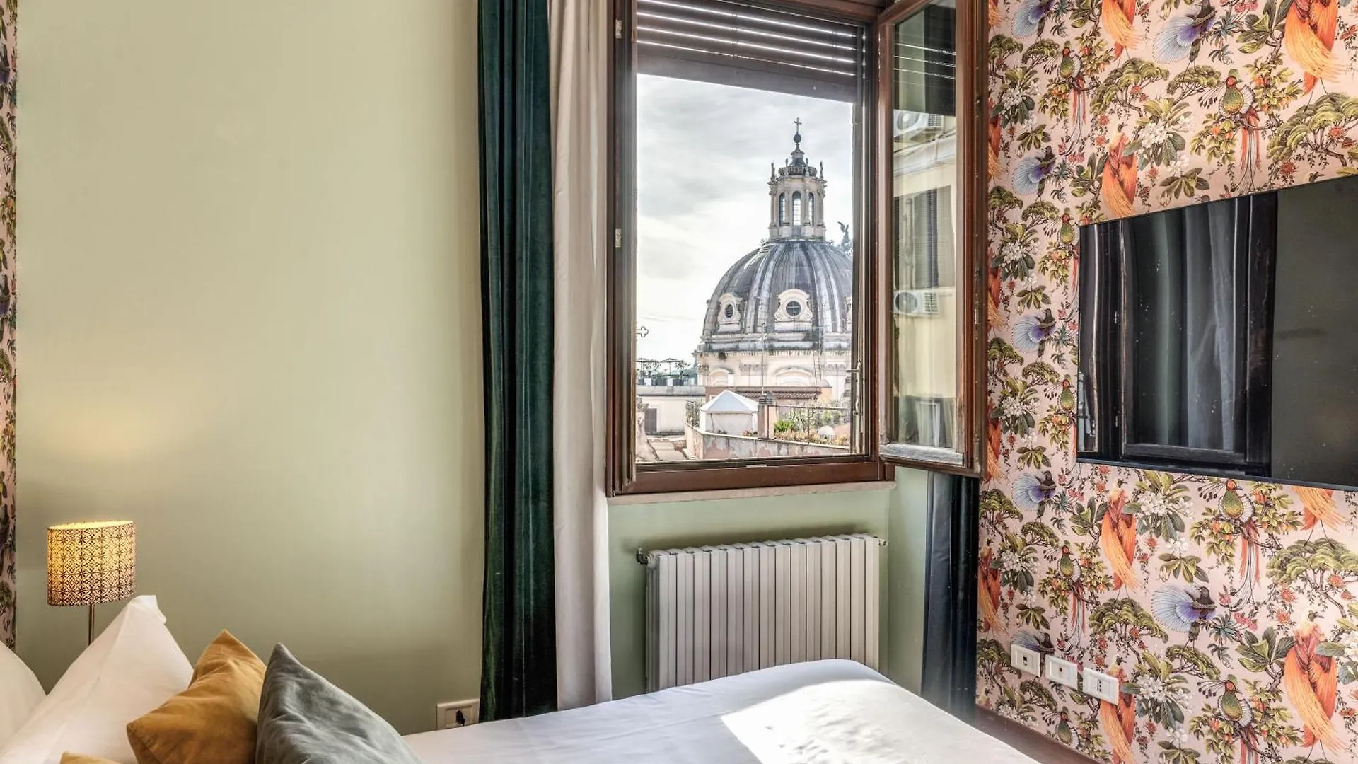 Downtown Srl - Imperial Panorama Penthouse Apartment Rome