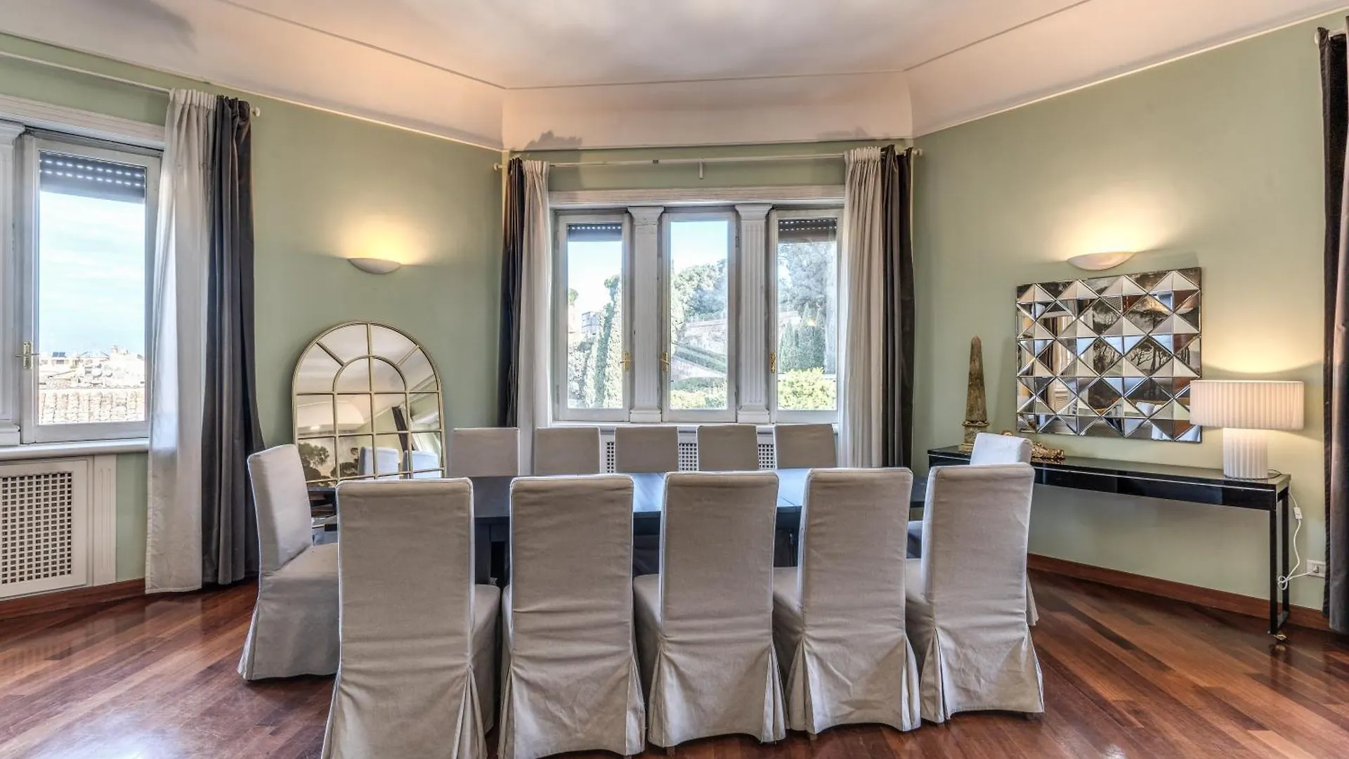 Downtown Srl - Imperial Panorama Penthouse Apartment Rome