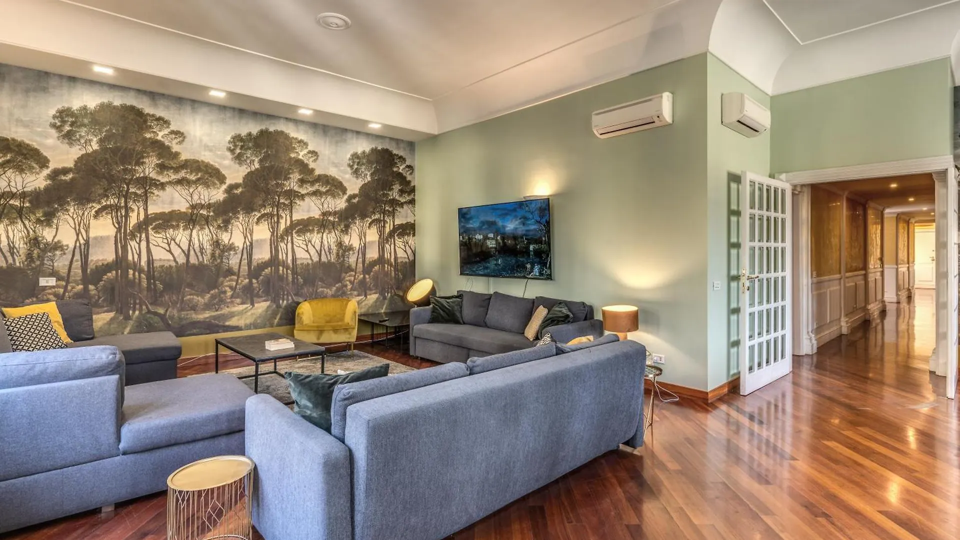 Downtown Srl - Imperial Panorama Penthouse Apartment Rome