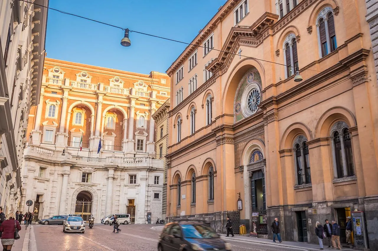 Downtown Srl - Imperial Panorama Penthouse Apartment Rome