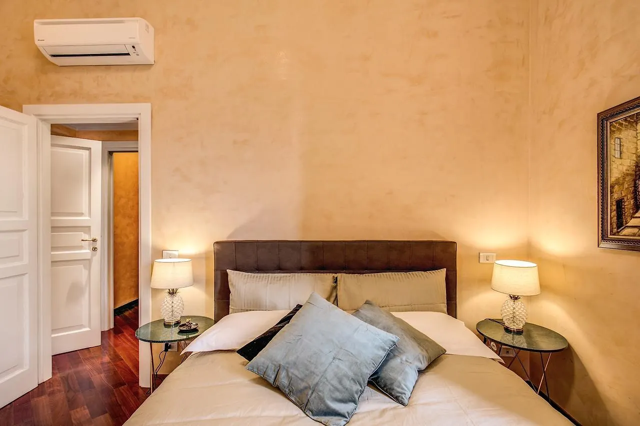 Downtown Srl - Imperial Panorama Penthouse Apartment Rome